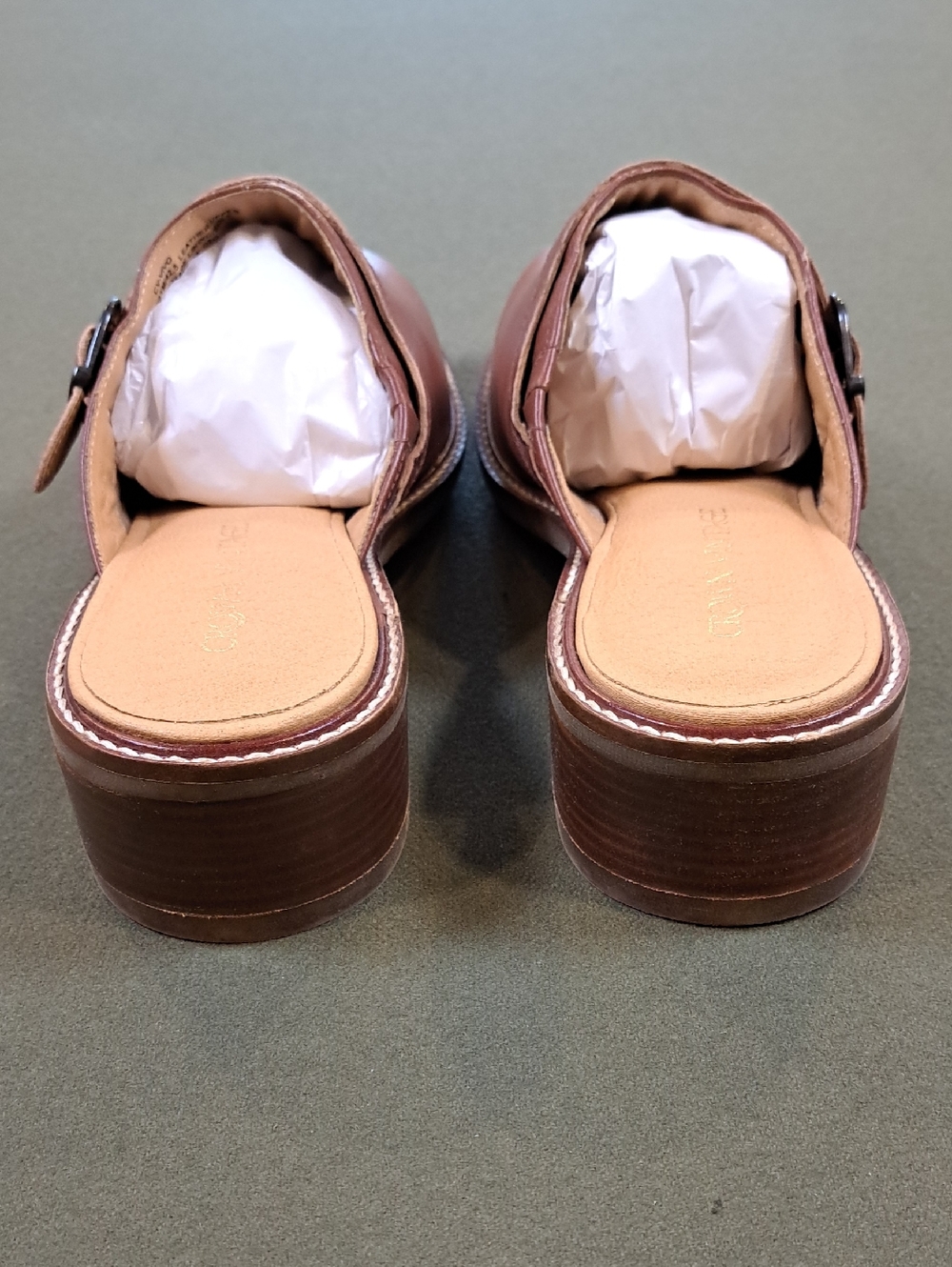 Crown Vintage Vivo Clog - Color: British Tan - Size: 11 - Picture 5 of 10